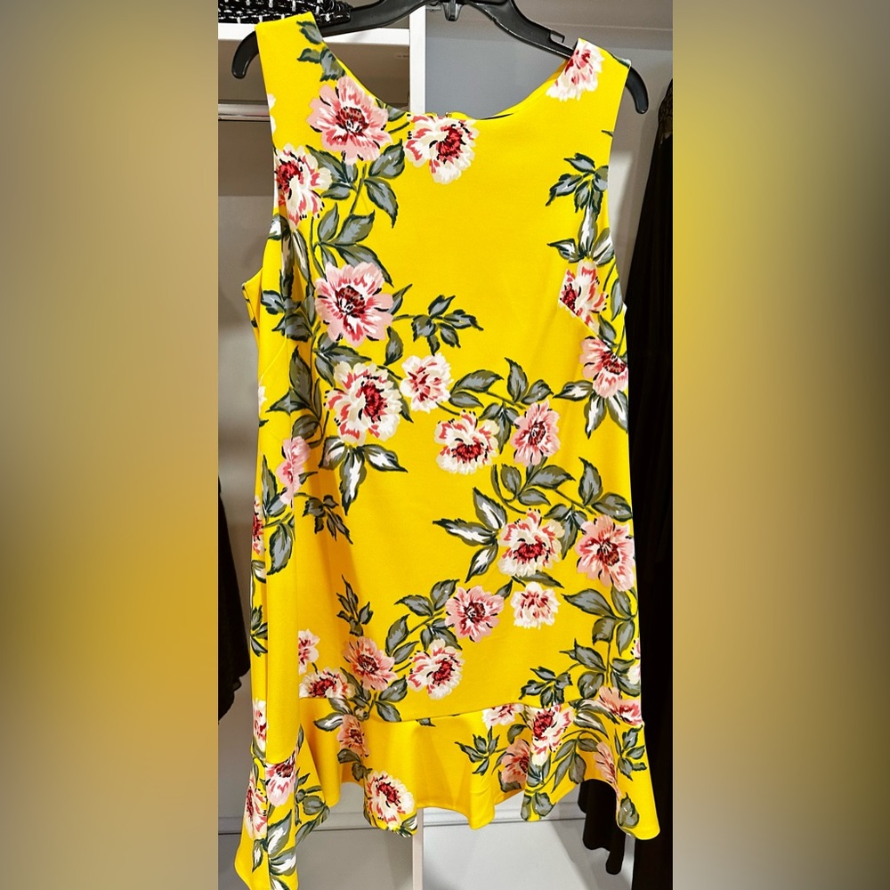 💛🌿🌺 Beautiful & Brand NEW - never worn! 💛🌿🌺 Size 18